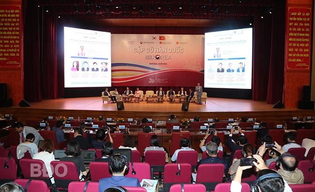 Seminar seeks ways to facilitate greater RoK investment